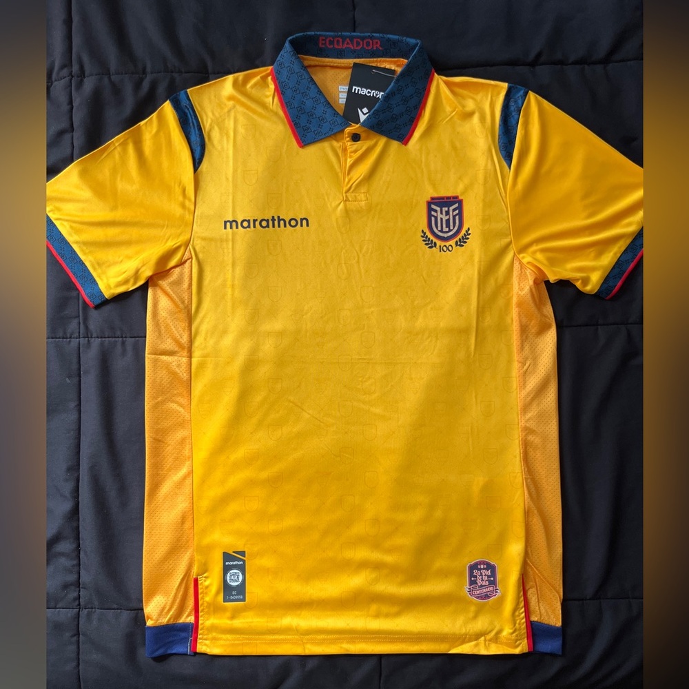 Ecuador Soccer Jersey Yellow Home Football Kit S-L
